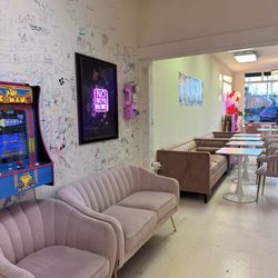 Stanwood Cupcakes - Inside