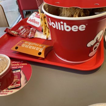 Jollibee - Fried Chicken, french fries, adobo rice, fried pie - Chicken Shop Near Me - San Antonio, Texas