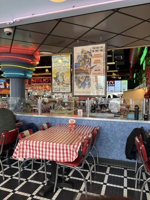 Portillo's & Barnelli's Schaumburg by null