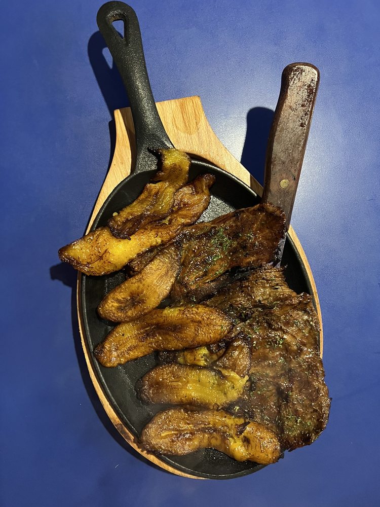 MONO’S COLOMBIAN RESTAURANT Updated March 2024 69 Photos & 70