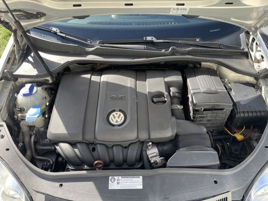Engine Cleaning - We will clean your engine. Engine Cleaning - We will clean your engine.