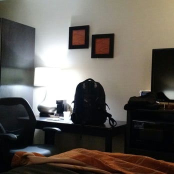 Comfort Inn - Hotels Near Me - Brampton, Ontario Comfort Inn - Hotels Near Me - Brampton, Ontario