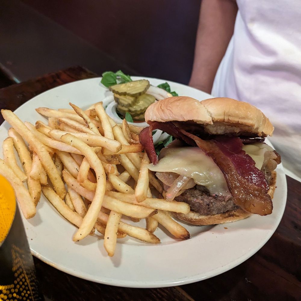 Oak - Burgers Near Me - Seattle, Washington Oak - Burgers Near Me - Seattle, Washington