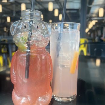 Honey Bar - Great service, awesome drinks, and perfect vibe for a Sunday! - Sports Bars Near Me - Reno, Nevada