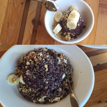 Judahlicious - Same price with reduced portions. Bottom picture was from a few months ago (w/ cacao nibs). Top picture was from today. - Juice Bars & Smoothies Near Me - San Francisco, California