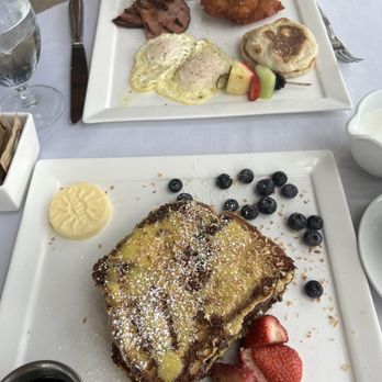 Latitudes - Sunset Key Cottages - Latitude's breakfast and the key lime French toast! - Seafood Near Me - Key West, Florida