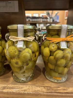 Con' Olio Oils & Vinegars by null