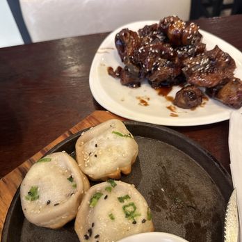 I-Shanghai Delight - Pan fried buns and pork ribs. - Shanghainese Near Me - Fremont, California