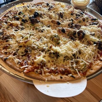 Mazala Pizza - Schaumburg - Veggie Lovers Pizza - Pizza Near Me - Schaumburg, Illinois