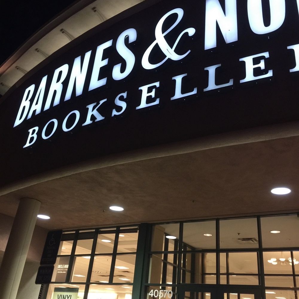 Barnes & Noble - Bookstores Near Me - Temecula, California