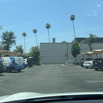 Fast5Xpress Car Wash - Always full. Need to wait 10-15 minutes to park to dry your car - Car Wash Near Me - Pasadena, California Fast5Xpress Car Wash - Always full. Need to wait 10-15 minutes to park to dry your car - Car Wash Near Me - Pasadena, California