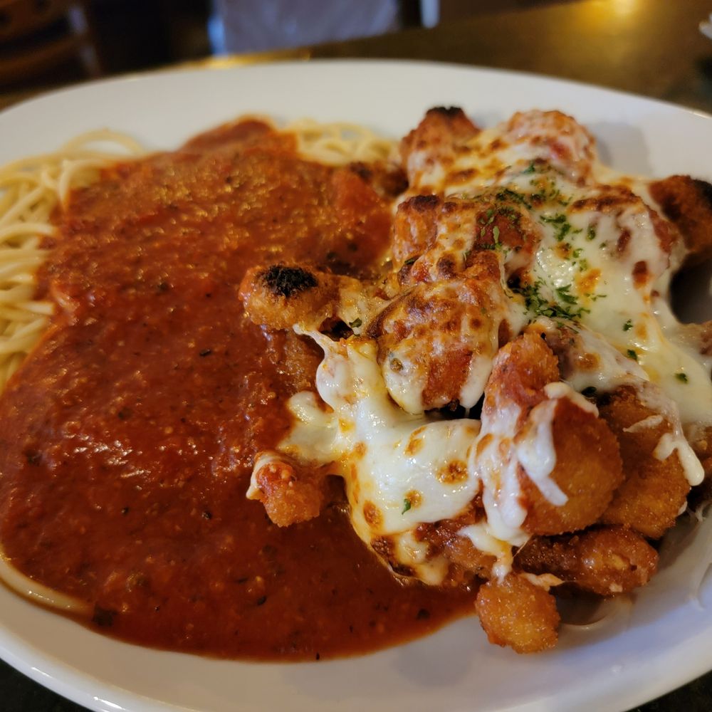 BIZZARRO’S ITALIAN RESTAURANT & PIZZERIA Updated September 2024 90