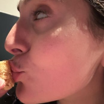 Wayback Burgers - Me kissing tater tots - Burgers Near Me - Darien, Illinois