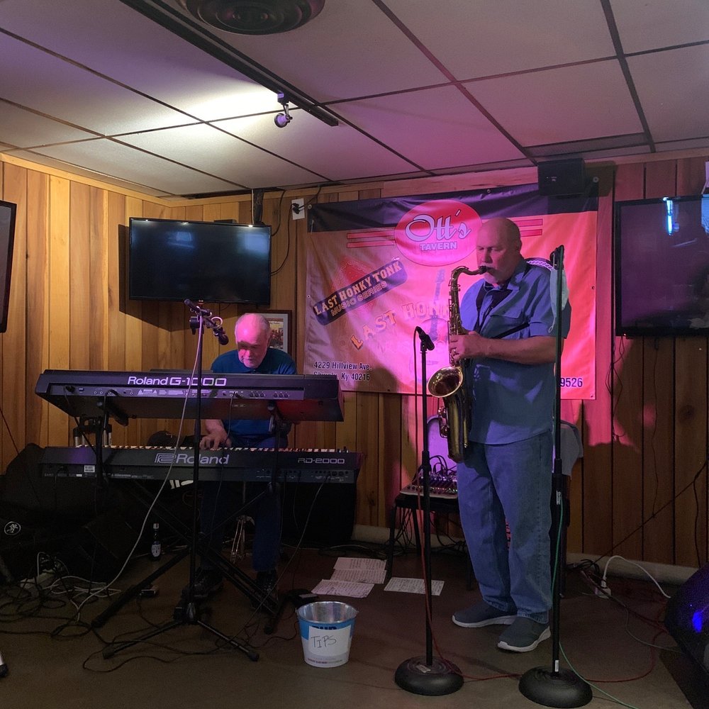 Thursday night talent.... awesome! Thursday night talent.... awesome!