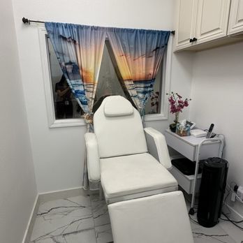 Hair Pros - Waxing - Hair Salons Near Me - Arden-Arcade, California Hair Pros - Waxing - Hair Salons Near Me - Arden-Arcade, California