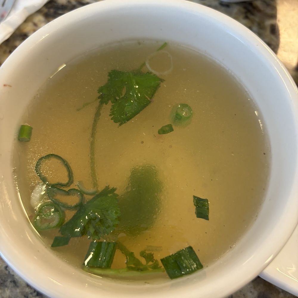 Da Vang Restaurant - Delicious little soup as a side dish! - Vietnamese Near Me - Phoenix, Arizona Da Vang Restaurant - Delicious little soup as a side dish! - Vietnamese Near Me - Phoenix, Arizona