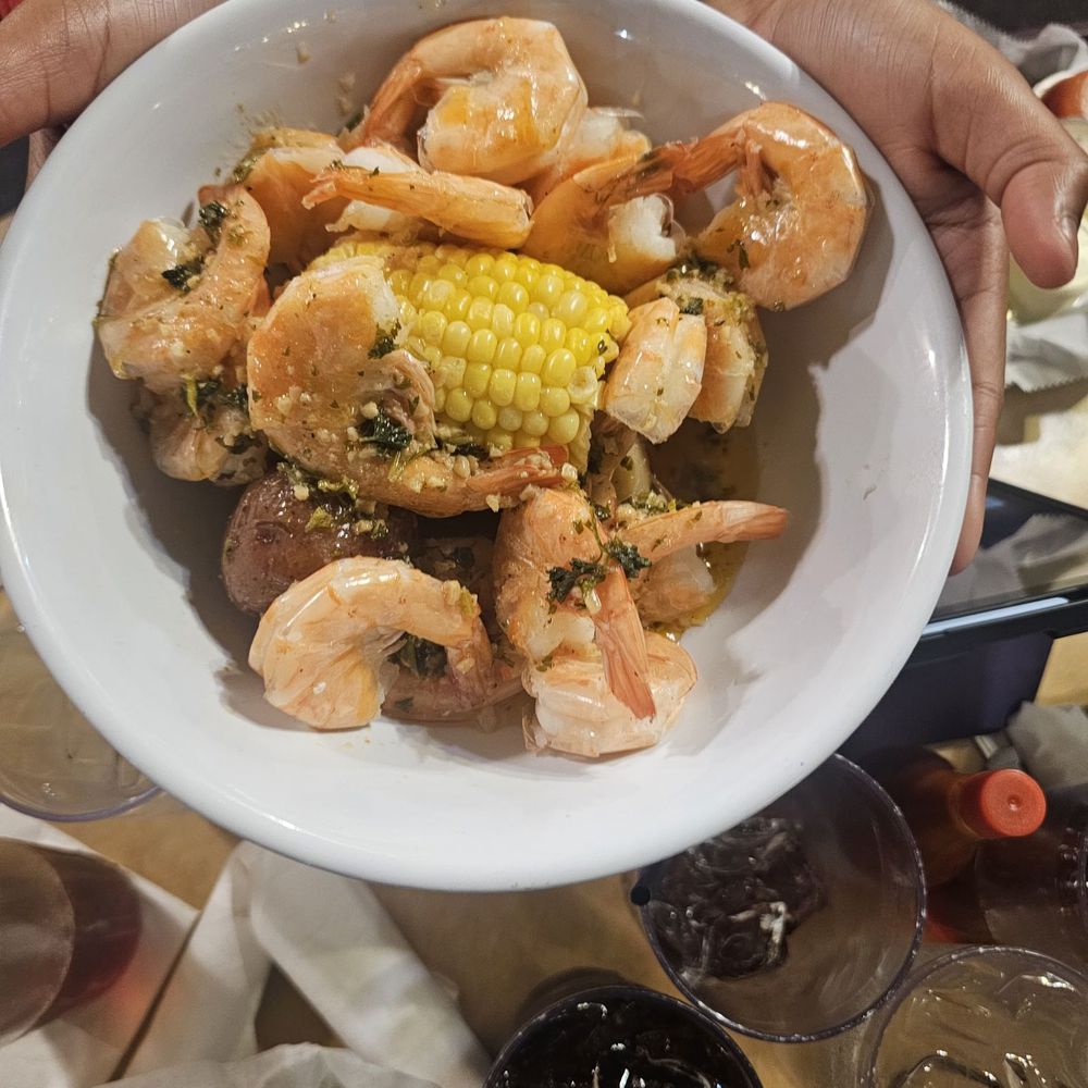 Catfish Deweys - Garlic Shrimp with corn. Again the corn was soggy. - Seafood Near Me - Oakland Park, Florida Catfish Deweys - Garlic Shrimp with corn. Again the corn was soggy. - Seafood Near Me - Oakland Park, Florida