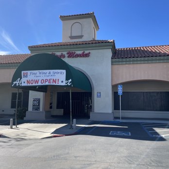 Keg N Bottle - Front of the store (formerly Alan's Market) - Beer, Wine & Spirits Near Me - San Diego, California