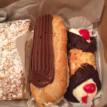 Mazzetti's Bakery - Pastry, Eclair and Cannoli - Bakeries Near Me - Pacifica, California Mazzetti's Bakery - Pastry, Eclair and Cannoli - Bakeries Near Me - Pacifica, California
