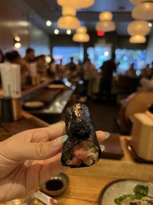 Saru Handroll Bar by null