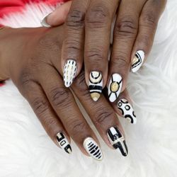 Lux Beaute Nails and Spa