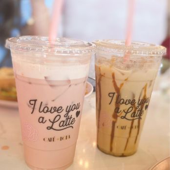 Cafe Lola - Blossom latte, dulce de leche - Cafes Near Me - Henderson, Nevada Cafe Lola - Blossom latte, dulce de leche - Cafes Near Me - Henderson, Nevada