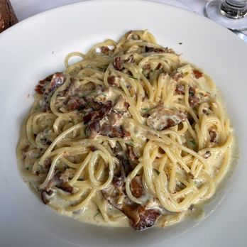 Villa Francesca - Spaghetti alla Carbonara - Italian Near Me - Boston, Massachusetts Villa Francesca - Spaghetti alla Carbonara - Italian Near Me - Boston, Massachusetts