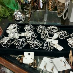 Derby Shoppe & Raggs