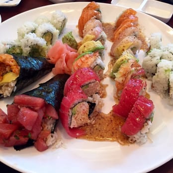 Love Sushi - 2 rainbow rolls, 2 hand rolls 1 Phillie and 1 avocado roll all delicious - Japanese Near Me - Bakersfield, California Love Sushi - 2 rainbow rolls, 2 hand rolls 1 Phillie and 1 avocado roll all delicious - Japanese Near Me - Bakersfield, California