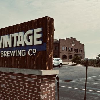 Vintage Brewing - Brewpubs Near Me - Sauk City, Wisconsin Vintage Brewing - Brewpubs Near Me - Sauk City, Wisconsin