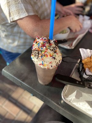 BRGR STOP COCONUT CREEK by null