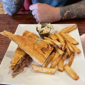 Hemingway's Tavern - Cubans + Fries - New American Near Me - Melbourne, Florida Hemingway's Tavern - Cubans + Fries - New American Near Me - Melbourne, Florida