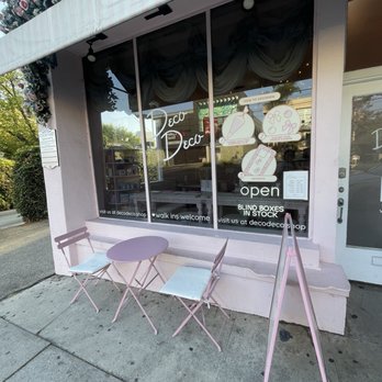 Deco Deco - Arts & Crafts Near Me - Los Angeles, California