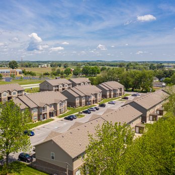 SKY Property Management - Pine Groves Apartments in Bowling Green, KY - Apartments Near Me - Bowling Green, Kentucky SKY Property Management - Pine Groves Apartments in Bowling Green, KY - Apartments Near Me - Bowling Green, Kentucky