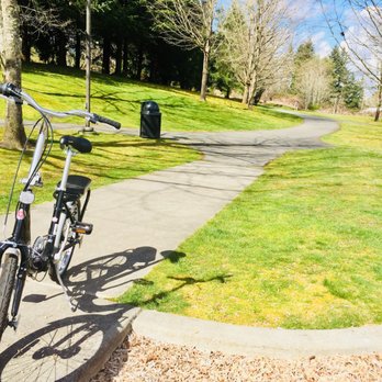 Lake Boren Park - Good for biking with kids, big enough to enjoy the ride, not too big to keep eyes on kids. - Parks Near Me - Newcastle, Washington Lake Boren Park - Good for biking with kids, big enough to enjoy the ride, not too big to keep eyes on kids. - Parks Near Me - Newcastle, Washington