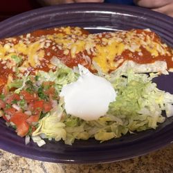 La Pinata Tacos & Tequila - Monster steak burrito