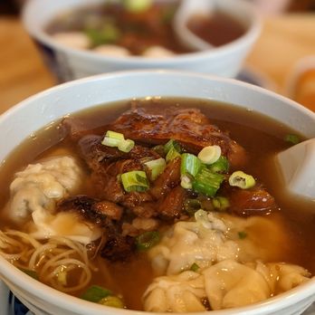 Mike's Noodle House - 10. Sui-Kau and Beef Brisket Noodle Soup - Cantonese Near Me - Seattle, Washington Mike's Noodle House - 10. Sui-Kau and Beef Brisket Noodle Soup - Cantonese Near Me - Seattle, Washington