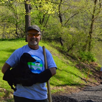 BikePath Bed and Bath - Dan, the owner, helping out at the Park - Bed & Breakfast Near Me - Paw Paw, West Virginia BikePath Bed and Bath - Dan, the owner, helping out at the Park - Bed & Breakfast Near Me - Paw Paw, West Virginia