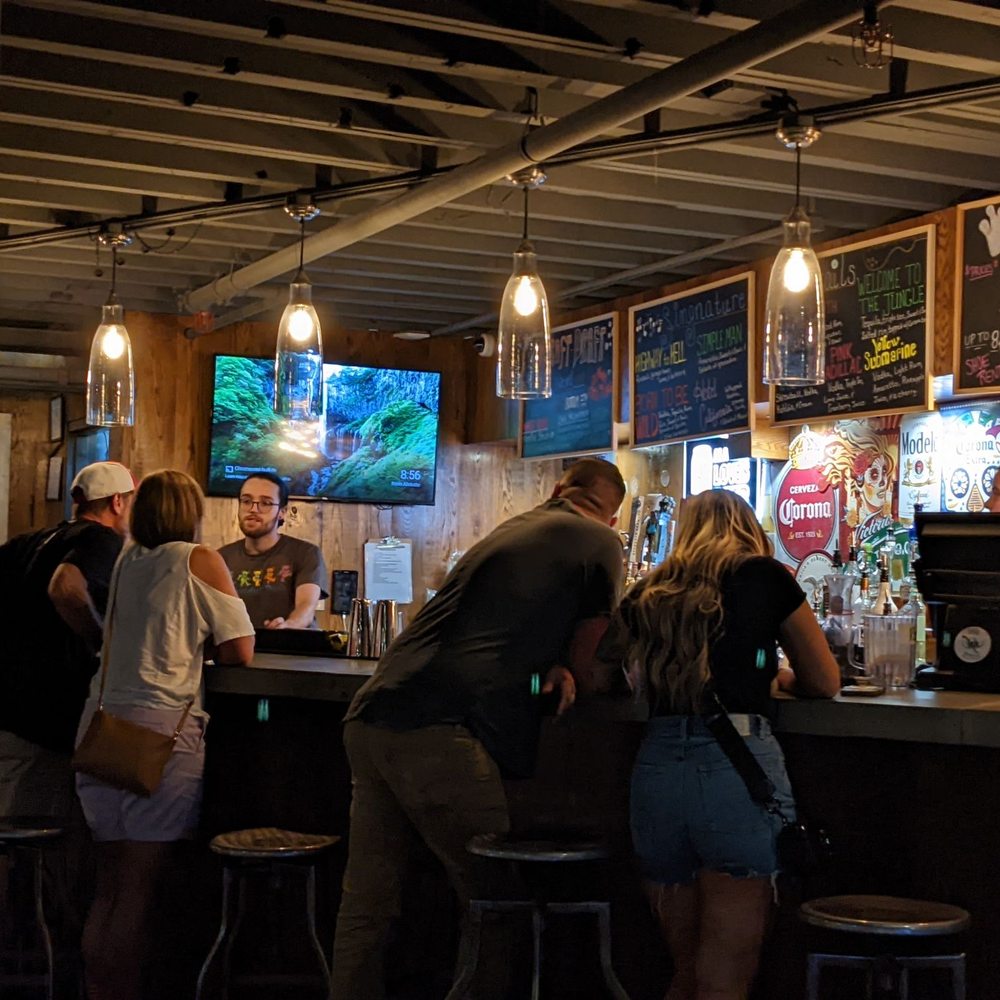 The Stricklin Hotel - Boiler Room bar - Hotels Near Me - Florence, Alabama The Stricklin Hotel - Boiler Room bar - Hotels Near Me - Florence, Alabama