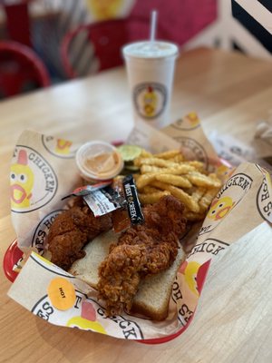 Dave's Hot Chicken by null