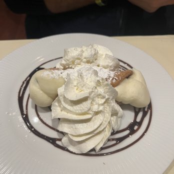 Café Bello - Cannoli - Italian Near Me - Bayonne, New Jersey