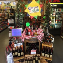 Rancho Food & Spirits - Well-decorated entrance!