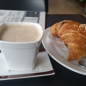 Brio Bar - Italian breakfast today - Bars Near Me - Gaeta, LT