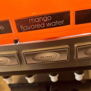 Hampton Inn & Suites Middleburg - Mango flavored water was a hit with me and others! - Hotels Near Me - Middleburg, Florida