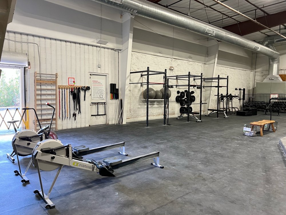 BLACK ROCK BOULDERING GYM Updated September 2024 18 Photos & 37