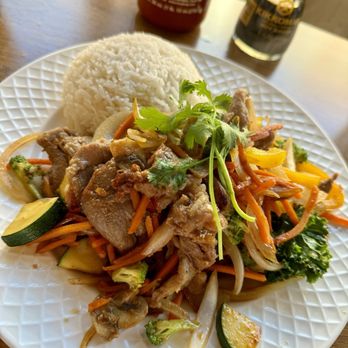 GoldinBlack - Heritage Bulgogi and Veggies Dinner - Sandwiches Near Me - Seattle, Washington