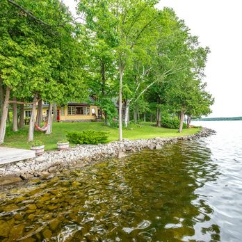 Sandra Pate - 445’ of spectacular shoreline at The Lakehouse - Real Estate Agents Near Me - Toronto, Ontario Sandra Pate - 445’ of spectacular shoreline at The Lakehouse - Real Estate Agents Near Me - Toronto, Ontario