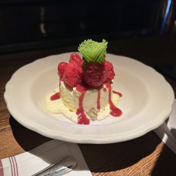 The Oak House - Lemon semi-fredo - Wine Bars Near Me - Oradell, New Jersey