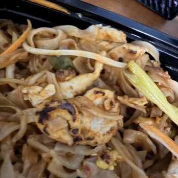 Pad Thai Kitchen - burnt chicken - Thai Near Me - Portland, Oregon Pad Thai Kitchen - burnt chicken - Thai Near Me - Portland, Oregon