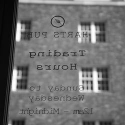 Harts Pub - Harts Pub
